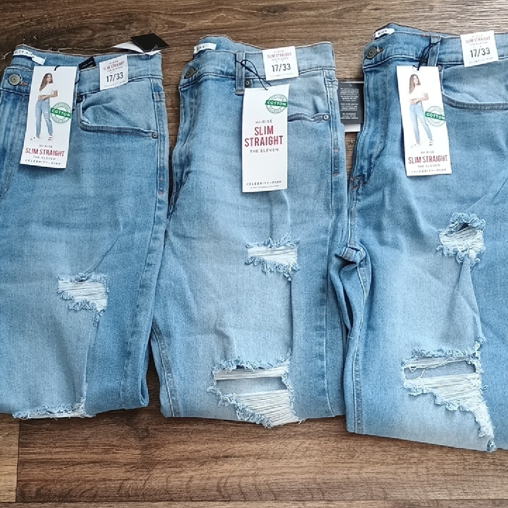 3 Junior's Celebrity Pink Hi-Rise Slim Straight The Eleven Jeans Size 17/33